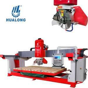 Hualong HSNC-650 3 eksenli CNC Köprü Taş Kesme Makinesi, lavabolu tezgahı işlemek için uygundur. Taş levhaları boyutlandırma makinesine göre kesme